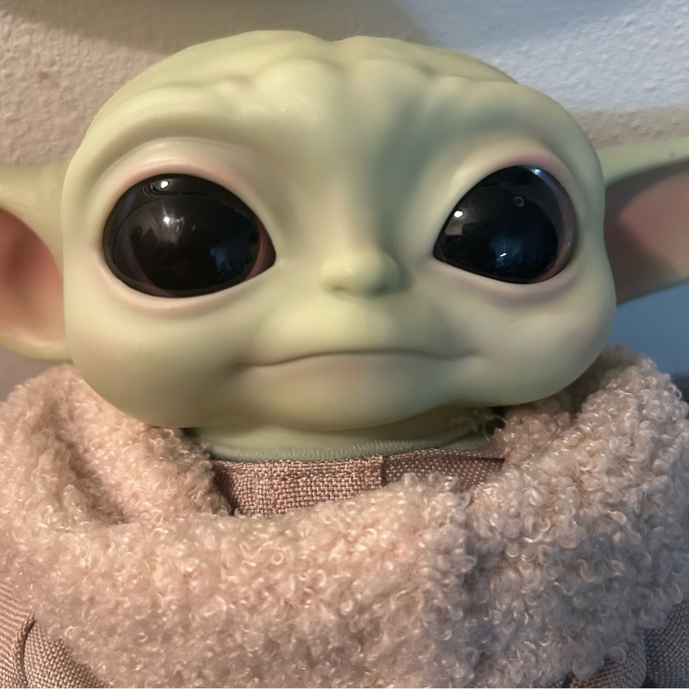 Disney Star Wars The Mandalorian Baby Yoda Grogu Plush Doll The Child 11” Rubber - Picture 3 of 12